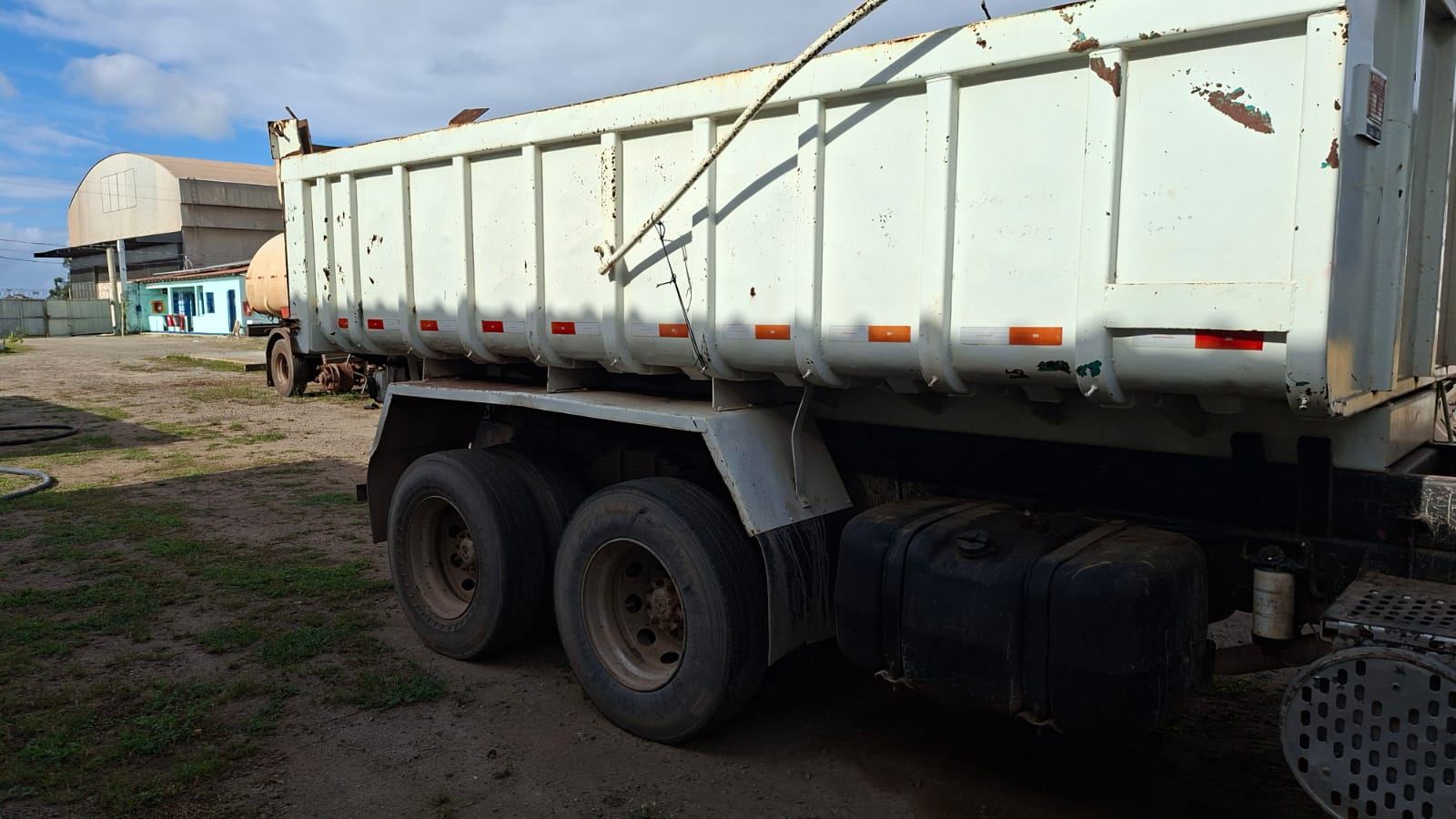 Volkswagen 31-260 CNM 6X4 2011 — foto 4