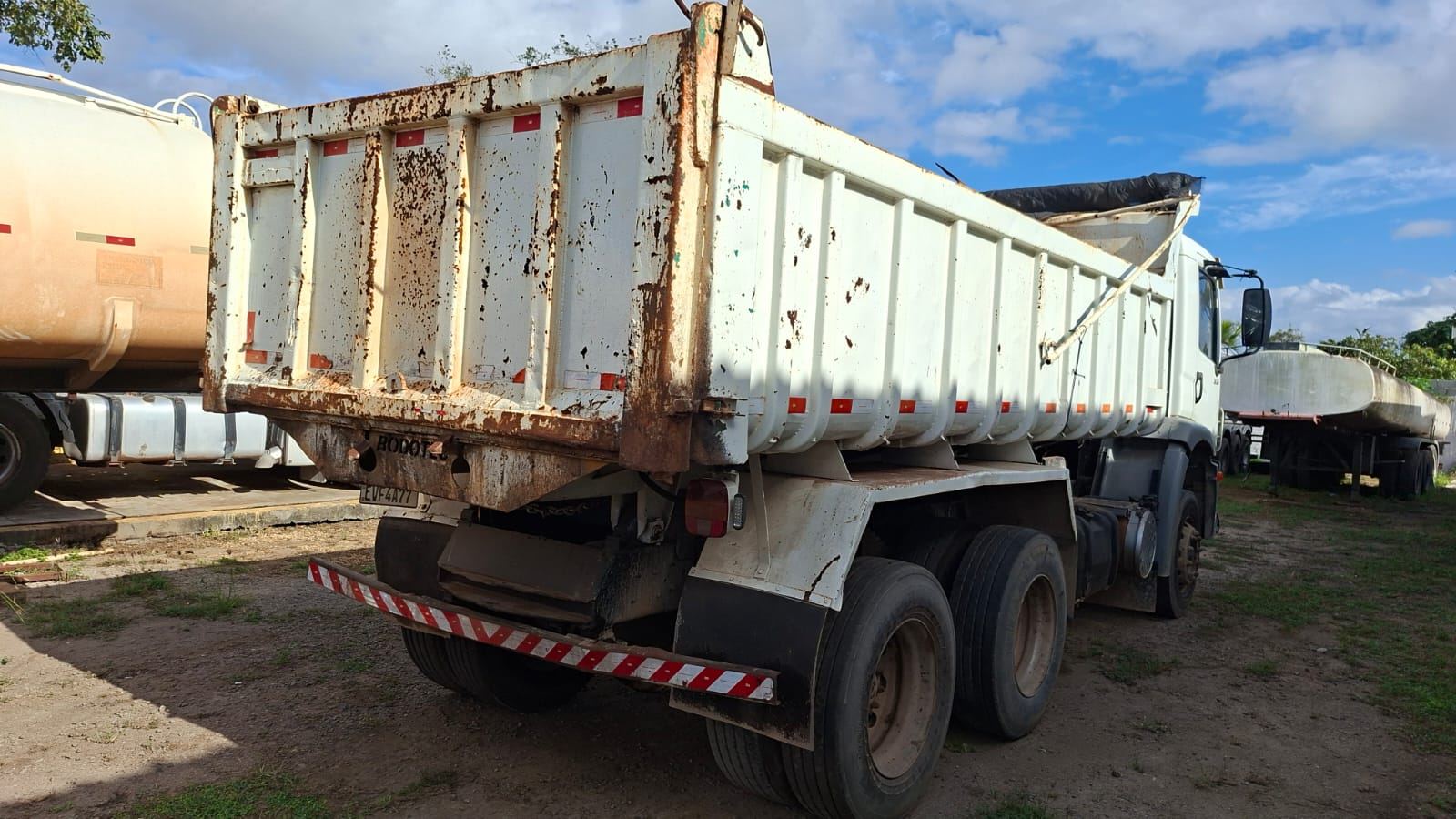 Volkswagen 31-260 CNM 6X4 2011 — foto 6