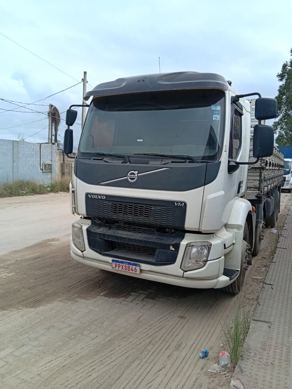 Volvo VM 330 8x2 2018 — foto 3
