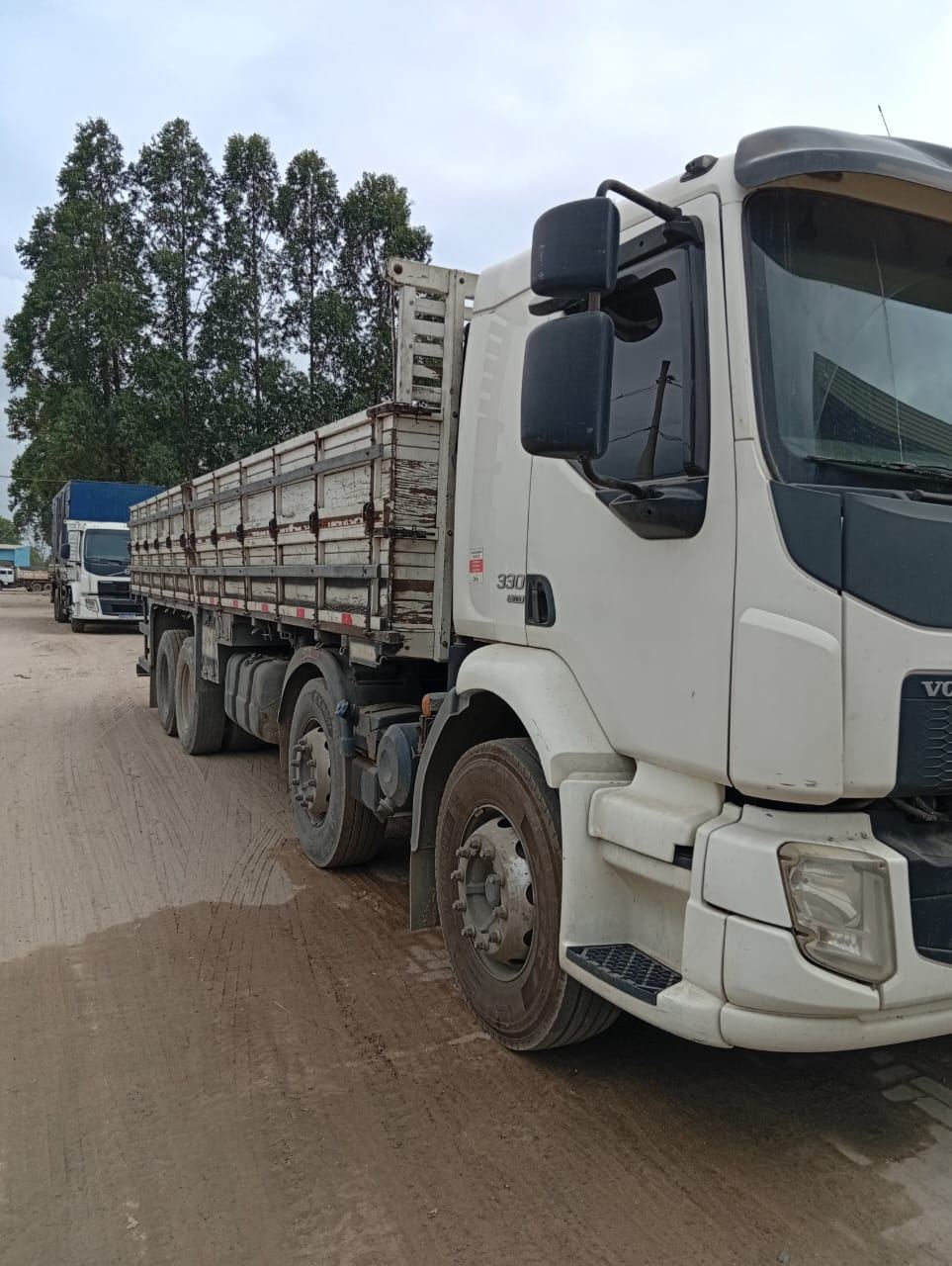 Volvo VM 330 8x2 2018 — foto 4
