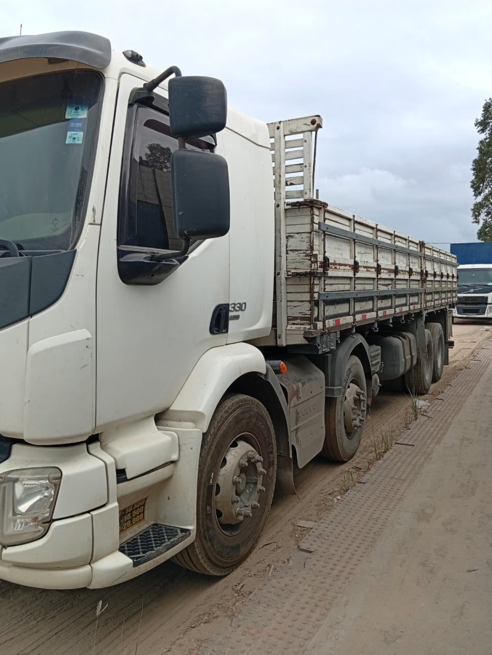 Volvo VM 330 8x2 2018 — foto 6