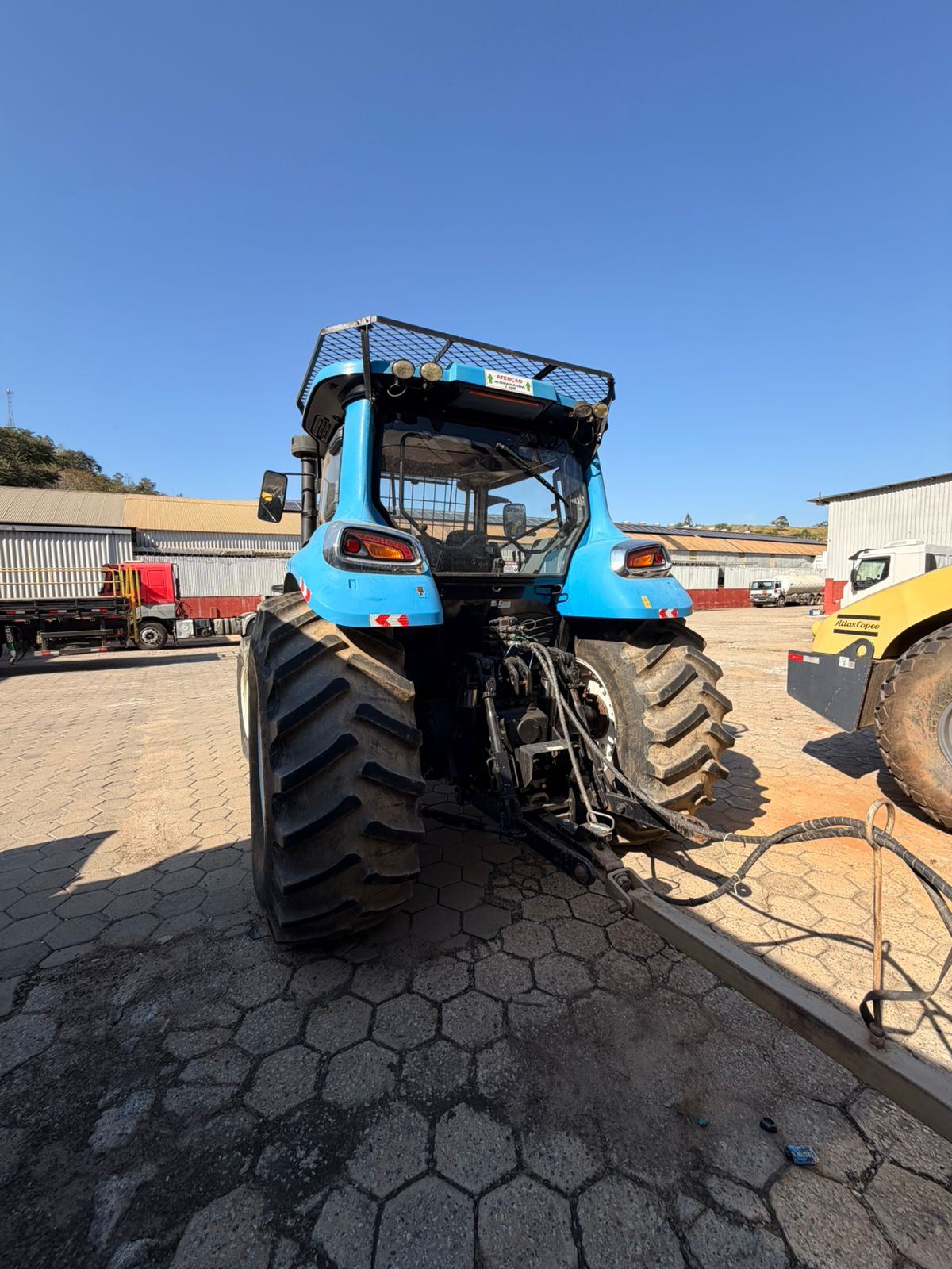 LS Tractor H145 1970 — foto 3